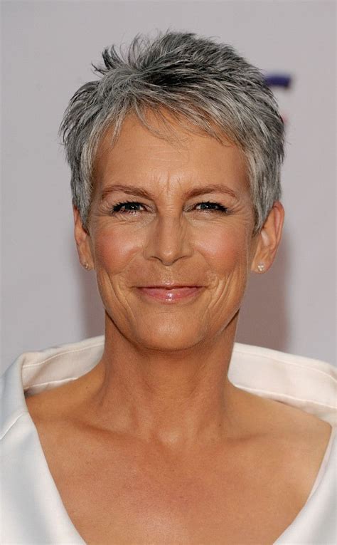 jamie lee curtis haircut|Pixie Perfection on Jamie Lee Curtis for The Academy。